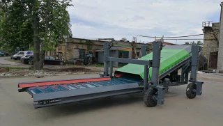 Hopper wagon unloading system