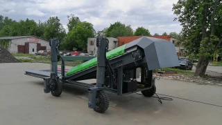 Mobile rail unloader