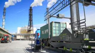 20 ft container lifter at Lifosa