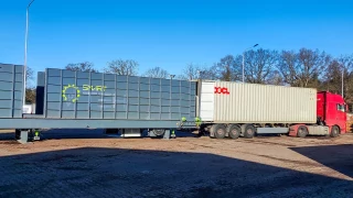 Loading logs into container